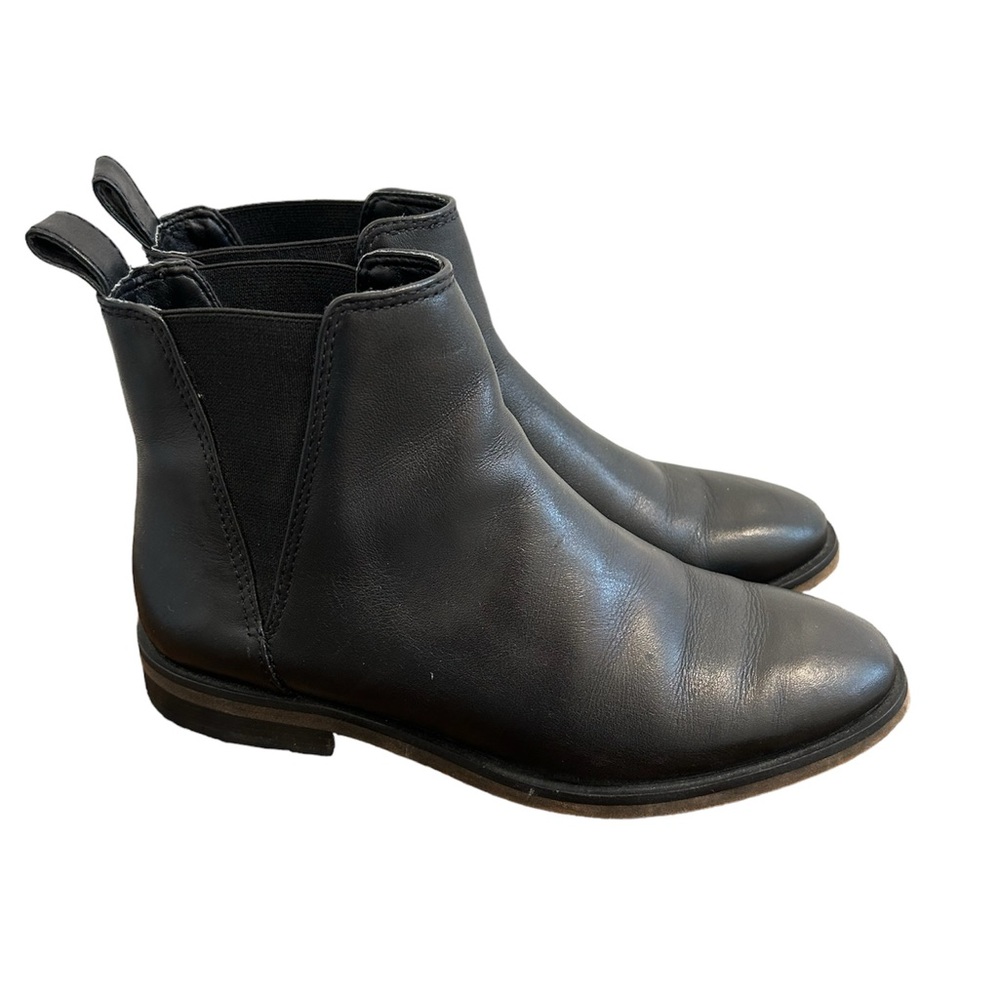 Lucky Brand Black Leather Flat Chelsea Boots 5 5.5